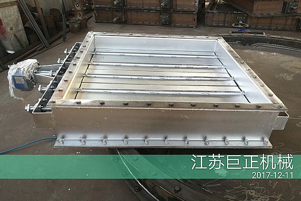 方形擋板門(寬8m)完工,待包裝